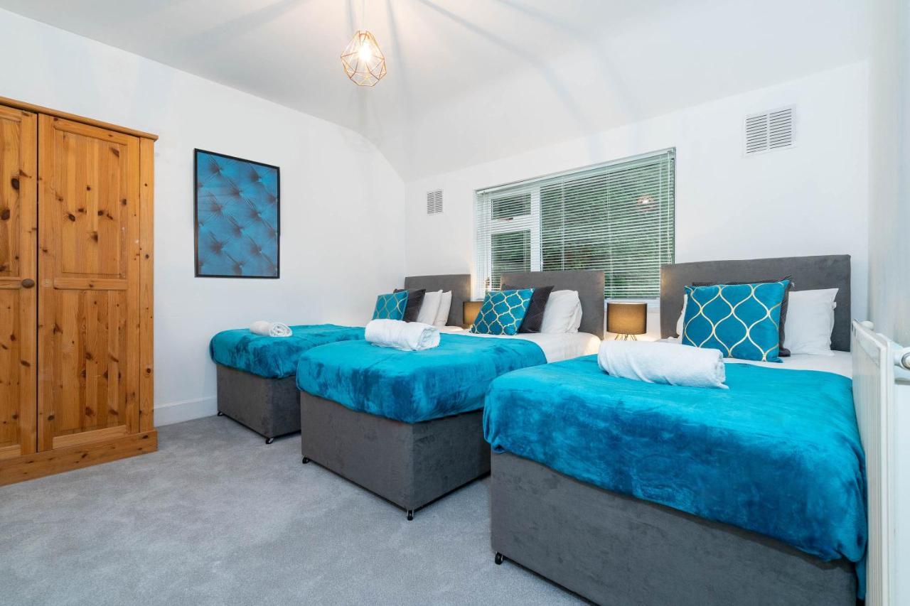 HAUS Large 5 Bedroom House l TOP RATED l Off-street Parking x 3 l Garden l Sleeps 12 l Contractors l Groups Northfield Extérieur photo
