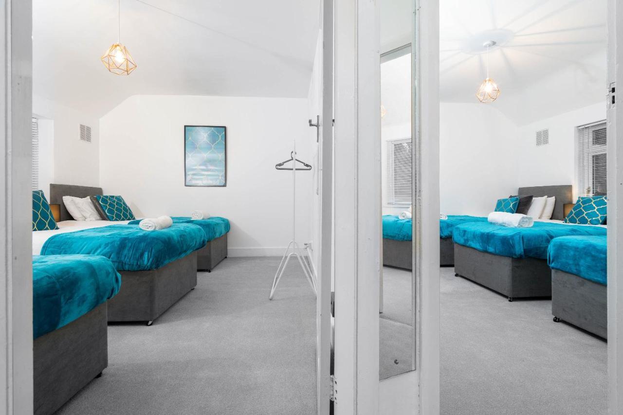 HAUS Large 5 Bedroom House l TOP RATED l Off-street Parking x 3 l Garden l Sleeps 12 l Contractors l Groups Northfield Extérieur photo